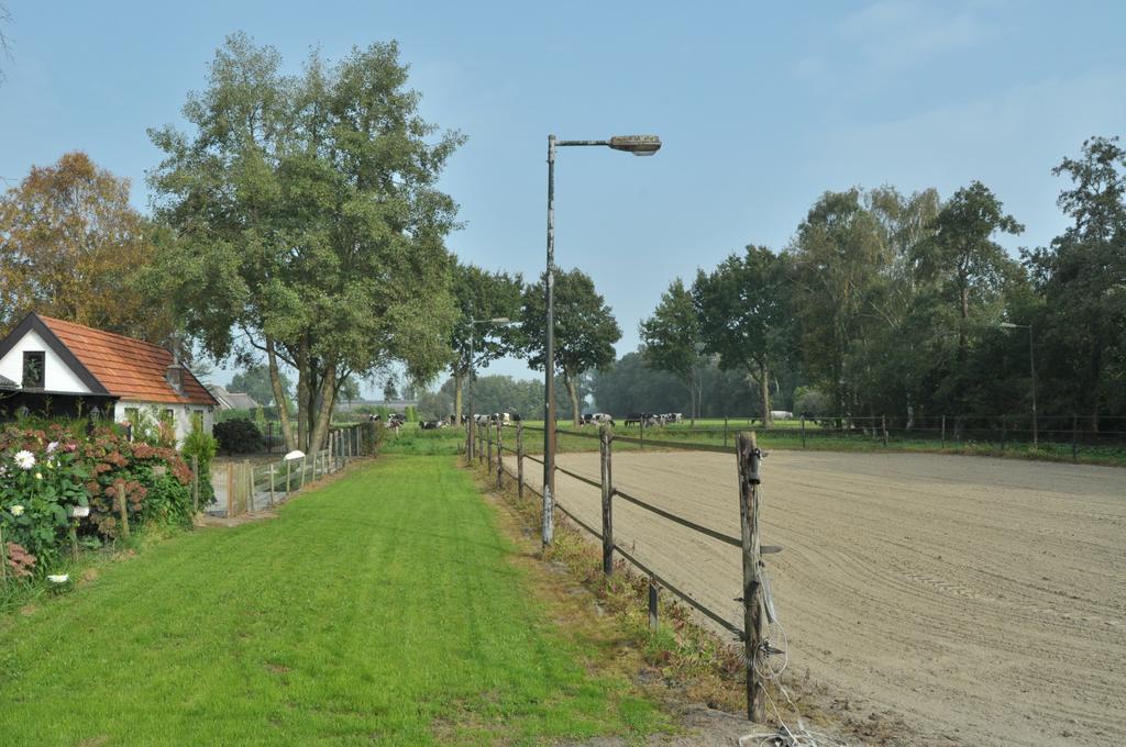 'T Bakhuusje Villa Путен Стая снимка